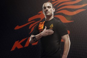 开云体育官网-冰冷绝杀映衬昔日神话，当杰伦·格林在乔丹注视下接管比赛