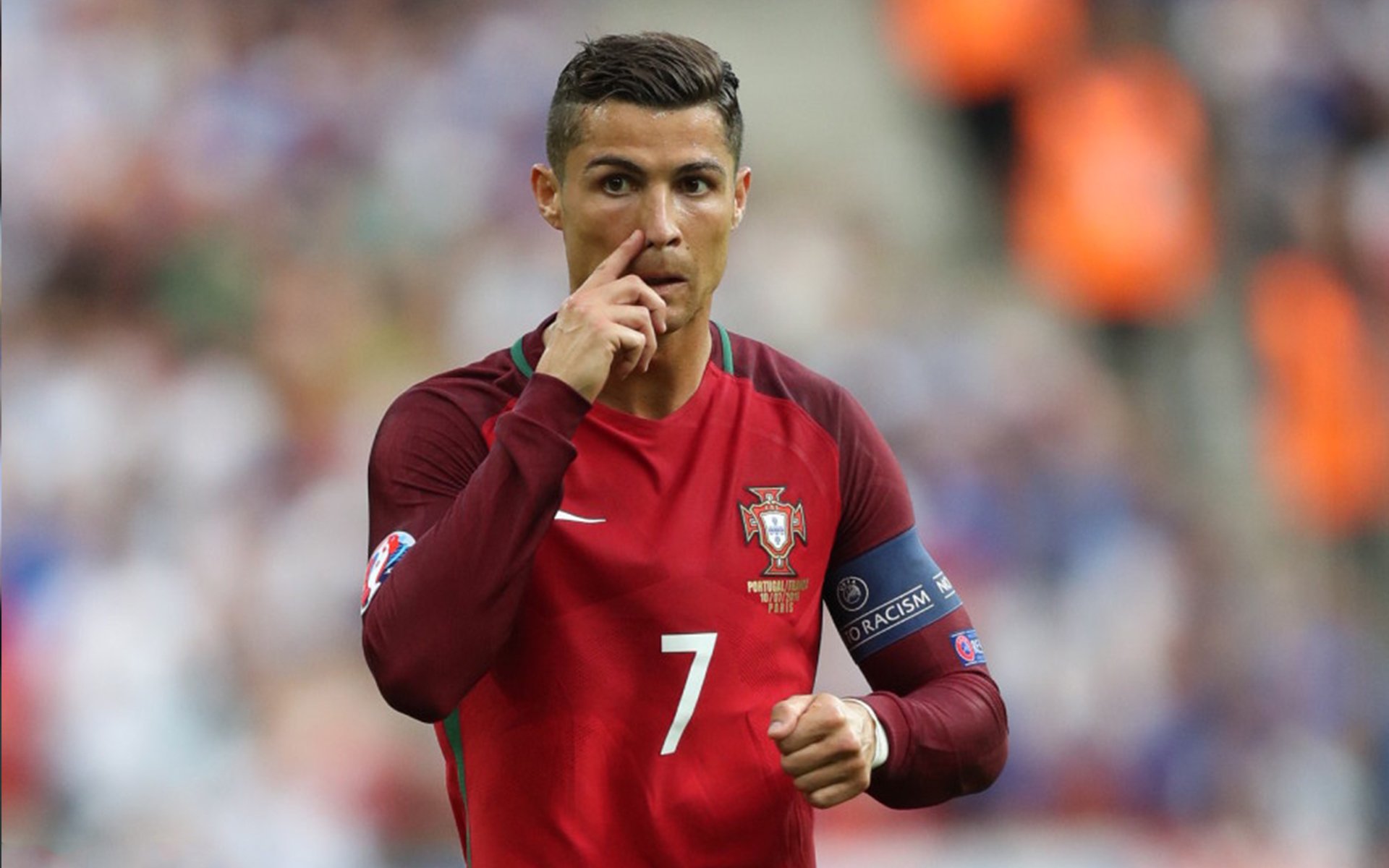 约基奇一手掌控比赛走势，猛龙巅峰对决如何胜出雄鹿？